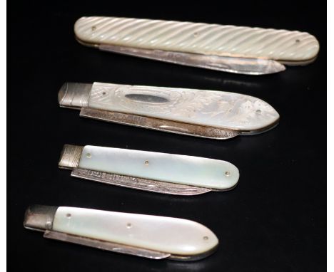 4 Silver And Mother Of Pearl Penknives 