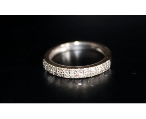 9ct White Gold Stone Set Eternity Ring, Fully Hallmarked, Ring Size K, Weight 2g