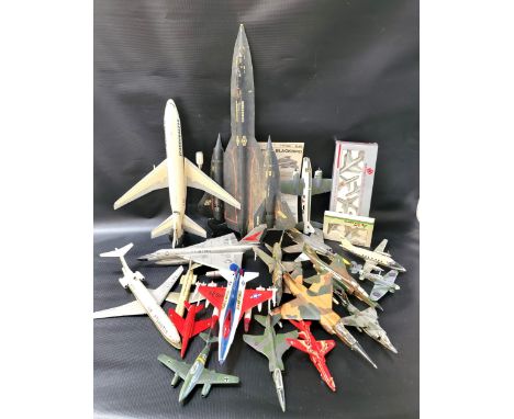 QUANTITY OF MADE MODEL AIRPLANES AND DIE CAST AIRPLANESincluding SR-7 Blackbird, red arrow, boxed die cast Northwest set, etc