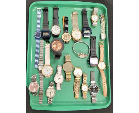 SELECTION OF LADIES AND GENTLEMEN'S WRISTWATCHESincluding Swatch, Casio, Ravel, G-Shock, Citizen, Citron and Lorus (21) 