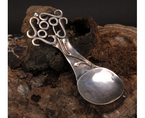 A Modernist silver caddy spoon, 10.5cm long, maker JEB, London 1989 