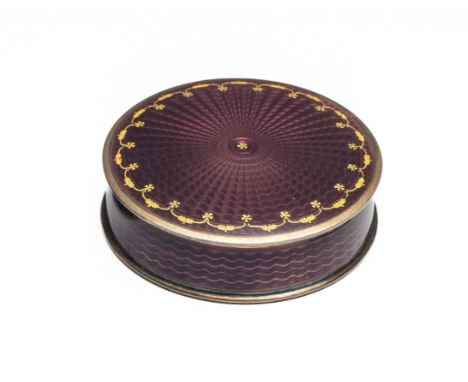 A NORWEGIAN GUILLOCHE ENAMEL AND SILVER-GILT BOX AND COVER, MARIUS HAMMER, BERGEN, CIRCA 1910, circular, with magenta translu