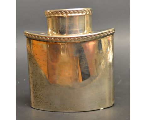 A Victorian silver oval tea caddy, of plain design, beaded borders, push on cover, 9cm high, Deakin & Francis Ltd, Birmingham