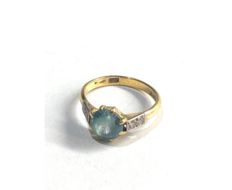18ct gold zircon &amp; diamond shouldered ring (4.1g) 