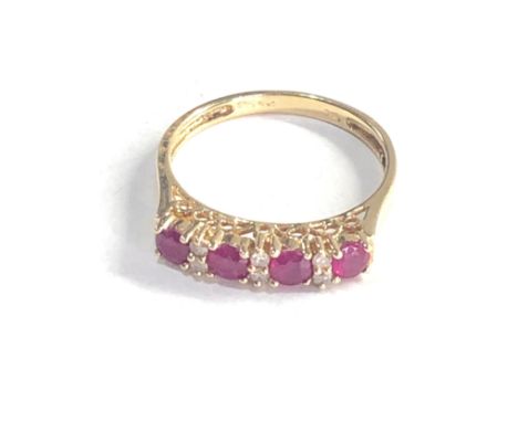 14ct gold diamond and ruby ring weight 2.4g 