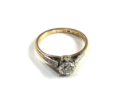 9ct gold diamond ring (2.3g) 