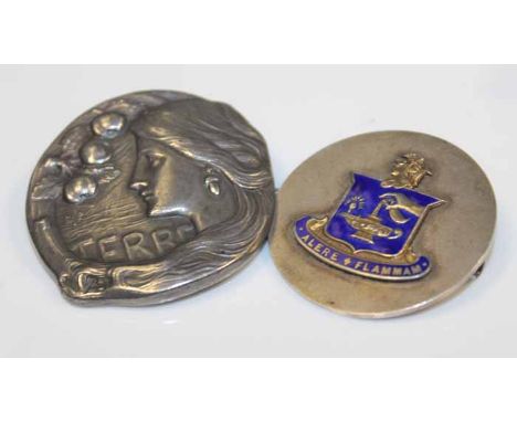 SILVER AND ENAMEL BROOCH AND AN ART NOUVEAU BROOCH (2) 