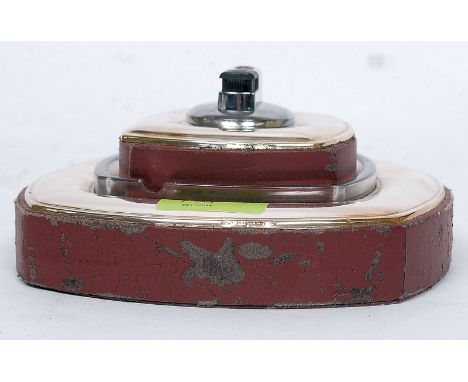 A fabulous silver 925 Ronson table lighter and ashtray combination. Each with burgundy leather surround, the ashtray and ligh