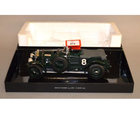 Minichamps. A boxed diecast Bentley 'Blower' 4.5l Le Mans 1930 model in 1:18 scale, E. 