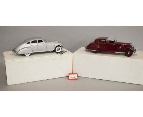 Five Danbury and Franklin Mint diecast models, including: 1933 Pierce Silver Arrow; 1911 Rolls-Royce; etc. Boxed, overall app