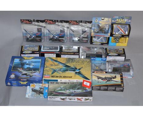 Very good quantity of assorted diecast model aircraft including Corgi Aviation Archive. Together with a selection of model ki