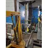 Genie Mechanical Super Lift Material Lifter, 650 LB. Capacity