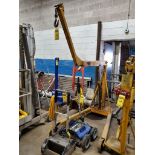 Air Technical Husky-Master Hydraulic Crane Hoist, Model HM-2000, Extendable Angle Boom, 2,000 LB. Ca