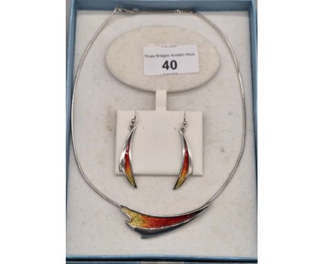 Sheila Fleet 925 silver and enamel "Flame" pattern pendant and matching earrings.