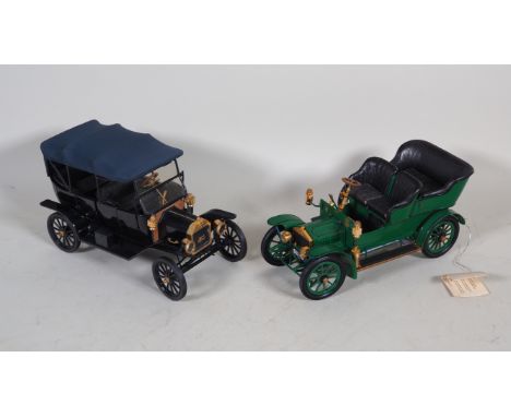 Paar hochwertige Auto Modelle Franklin Mint, 1905 Rolls-Royce, 1913 Fordpaar detaillierte Modelle von Franklin Mint Precision