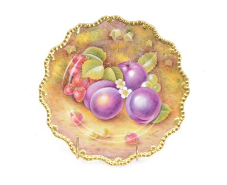 Late 20th century Royal Worcester star plate, of circular form with shaped with gilt shaped rim, hand painted by E Clark with