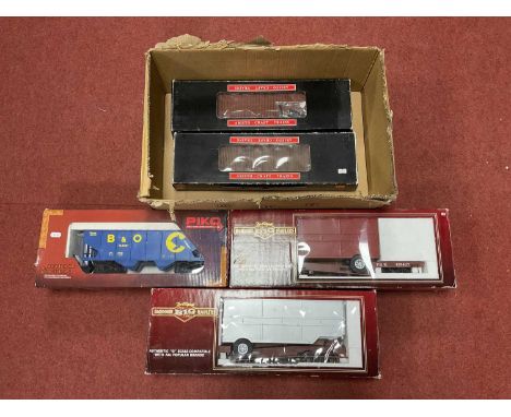 Five 'G' Gauge/10mm Boxed Items of Rolling Stock, comprising a Piko Ref 38882 Chessie hopper, two Bachmann high haulers Ref N