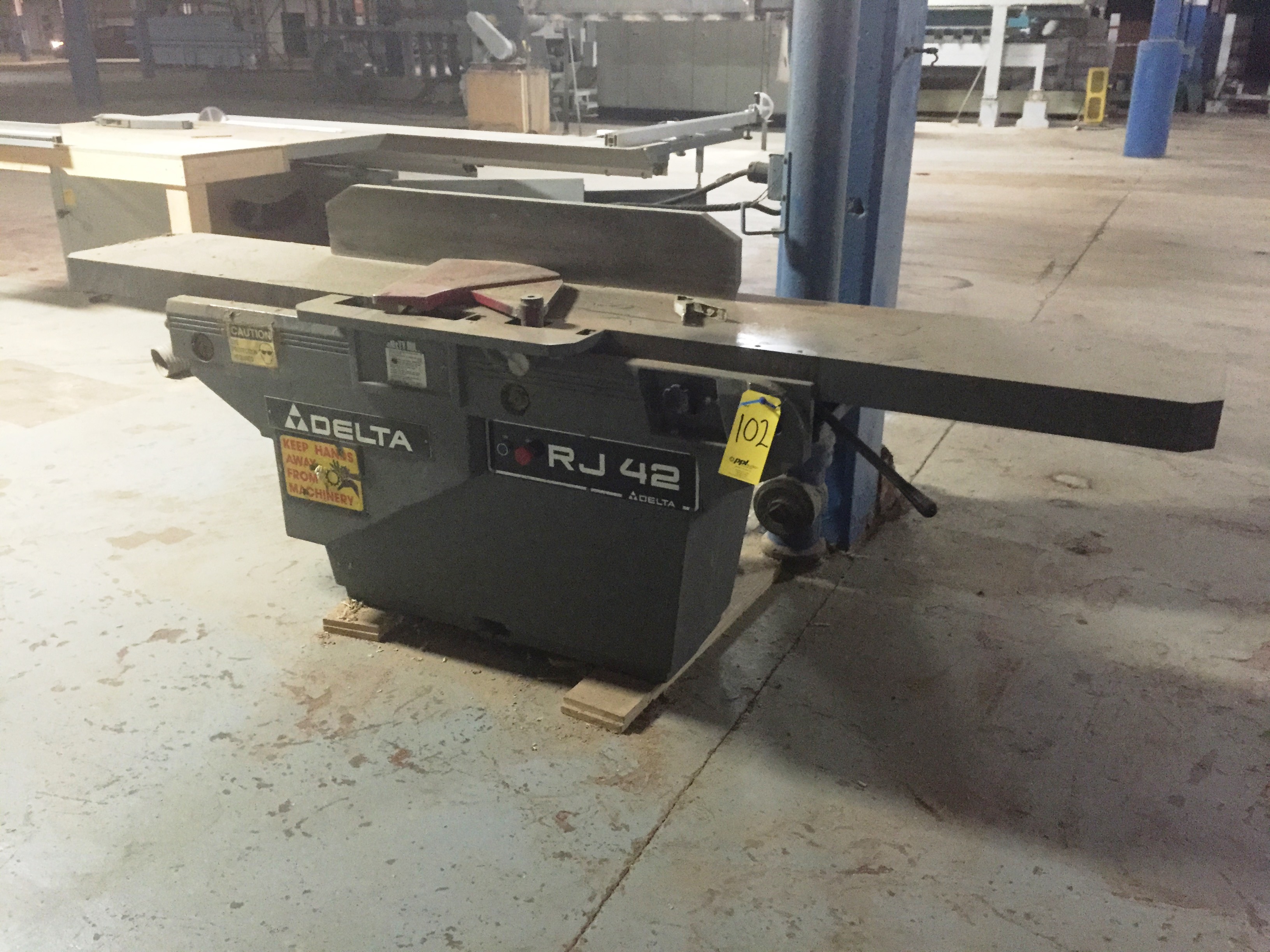 Delta Round Head Jointer Model RJ 42 Make Delta Model 37420 Year