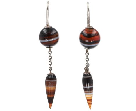 Banded Agate Silver Drop Earrings. XRF tested as sterling silver. Drop measures approx. 5.5cm. Weighs in total 5.8g.