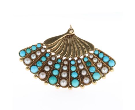 Antique gold fan brooch set with Cultured Pearl and Turquoise. Tests 18ct. Measures approx. 4 x 2.6cm. Weighs 9.6g.