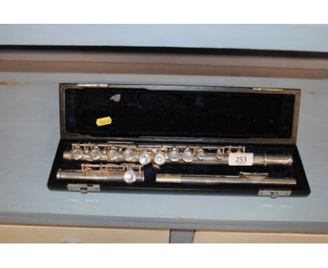 A J.P.111 cased plated flute