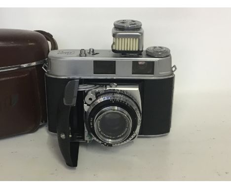 Retina 11C Kodak Camera
Serial No:56215
Lens: 50mm Xenon
Accessories: Leather Case
Age of Item: 1957 – 58
