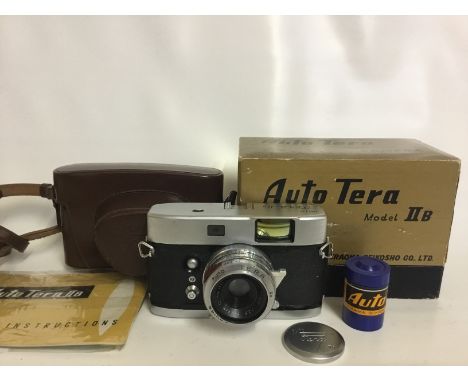 Auto Tera IIB Camera
Lens: 44mm Plover
Accessories: Leather Case + Original Box + Instructions
Age of Item: 1957
