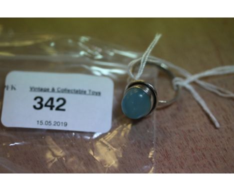 Indian Silver Chalcedony Ring - size O
