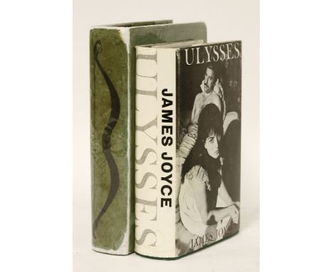 JOYCE, James: Ulysses. John Lane The Bodley Head, 1937, first trade edition, with dust jacket. Original green cloth boards wi
