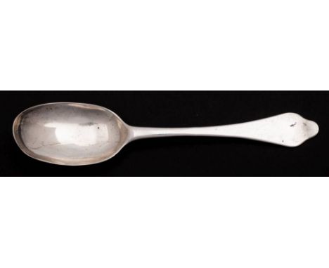 A Queen Anne Dog Nose pattern Irish silver table spoon, unknown maker, Dublin, 1704: the oval bowl with plain rat tail, 20.5c