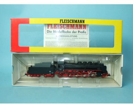 Fleischmann HO gauge, 4137, Class 39 2-8-2 locomotive no.39189, boxed.