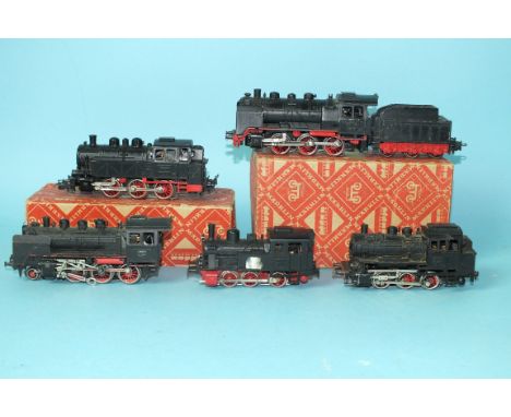 Märklin HO gauge, RM800 0-6-0 locomotive, (boxed) and tender, (no box), a JM800 0-6-0 tank engine in Märklin box and three un