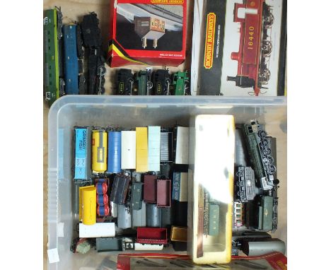 A quantity of unboxed OO gauge, locomotives, coaches and wagons, Hornby catalogues, etc, by Triang, Lima, Hornby, etc.