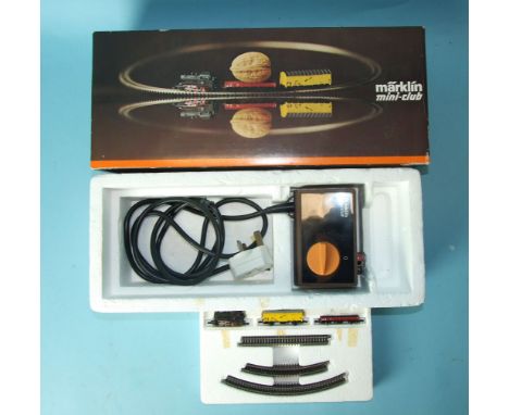 Märklin N gauge, a boxed Mini-Club 8163S train set, comprising 0-6-0 tank engine, two wagons, track and transformer.
