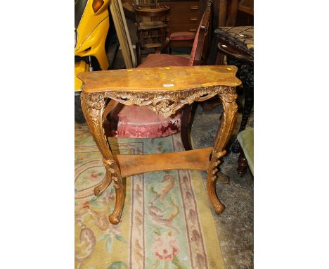 A GILT CONSOLE TABLE W-76 CM