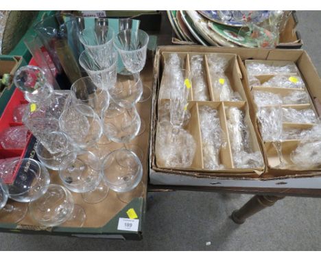 TWO TRAYS OF ASSORTED GLASSWARE TO INCLUDE DECANTER AND WINE GLASSES