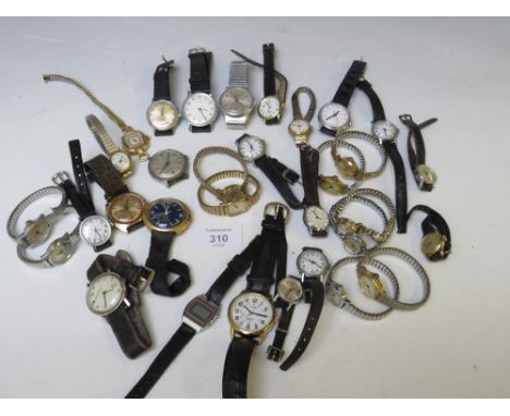 A COLLECTION OF TIMEX WRISTWATCHES, LADIES &amp; GENTLEMANS, MANUAL, QUARTZ &amp; DIGITAL (32)Condition Report:Mixed conditio