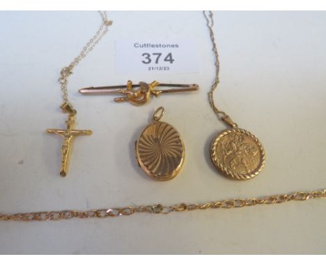A QUANTITY OF 9CT GOLD &amp; YELLOW METAL JEWELLERY, MOSTLY A/F, TO INCLUDE A LOCKET, CRUCIFIX ETC, APPROX W 9.3 G
