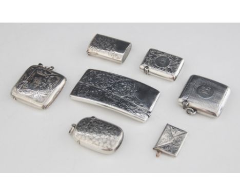 An Edwardian silver vesta case, S Blanckensee &amp; Son Ltd, Birmingham 1902, of rounded rectangular form, engine turned deco