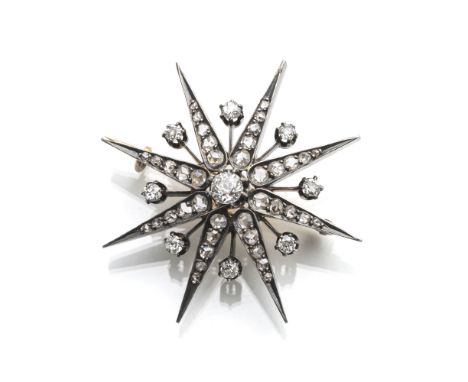 Antike Brosche mit DiamantenUm 1880Ø 4,3 cm750/000 Roségold (getestet) mit Silber gefasst mit neun Diamanten im Altschliff zu