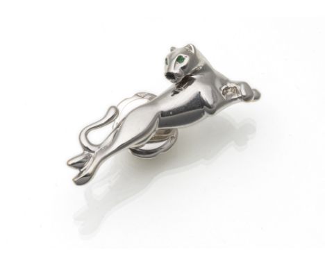 CARTIER - Panther Stickpin (Badge)Frankreich um 198032 x 12,7 mm750/000 Weißgold gekennzeichnet `Cartier´ und nummeriert 611 