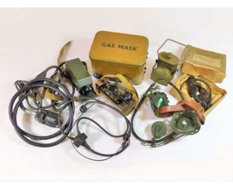 SIGNAL CORP ETC. WWII ITEMS Signal Corps & other WWII items: US Army T-30R ear phones in box & ear phones stamped HS-30-U; a 
