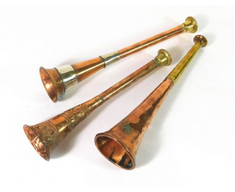 HUNTING HORNS. Three copper, brass & silver plated hunting horns. Tallest 24cm.  Please note that all items in this auction a