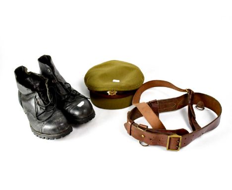 A quantity of British military uniform items, including a WWII British Army battledress jacket with cloth badge to sleeves fo