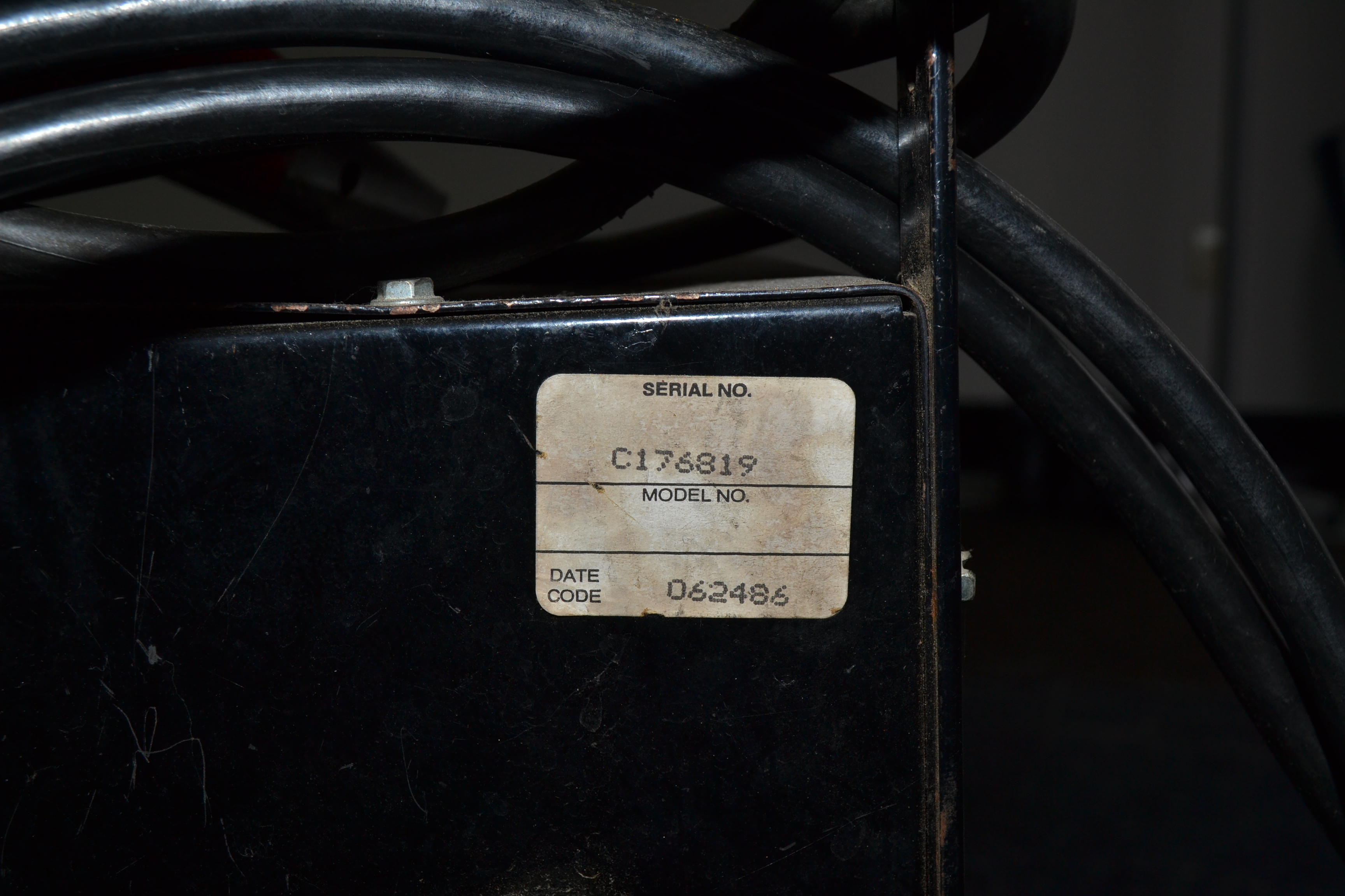 Solar Model 480 Battery Charger