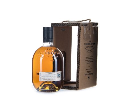 GLENROTHES 1992 Single Malt Scotch Whisky Bottled 2005. 700ml, 43% volume, in card casing.