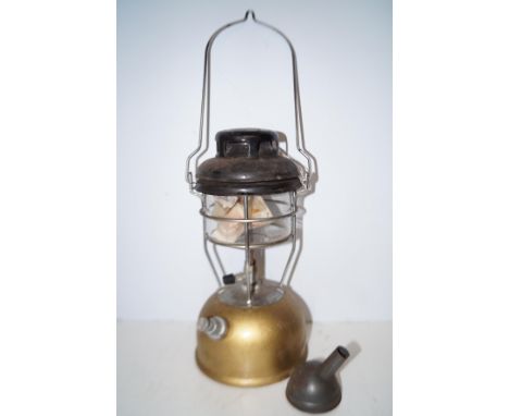 Vintage storm tilly lamp boxed 
