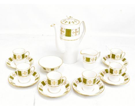 SPODE; a Persia pattern fifteen piece tea service.Additional InformationGeneral wear, light scratches throughout and use mark