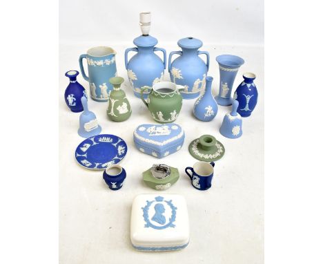 A quantity of assorted Wedgwood including a pair of twin handled lamp bases, candlestick, etc.Additional InformationEach with