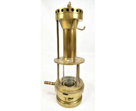 THOMAS &amp; WILLIAMS LTD OF ABERDARE; an early 20th century gas testing flame safety lamp, stamped manufacturer's mark to to